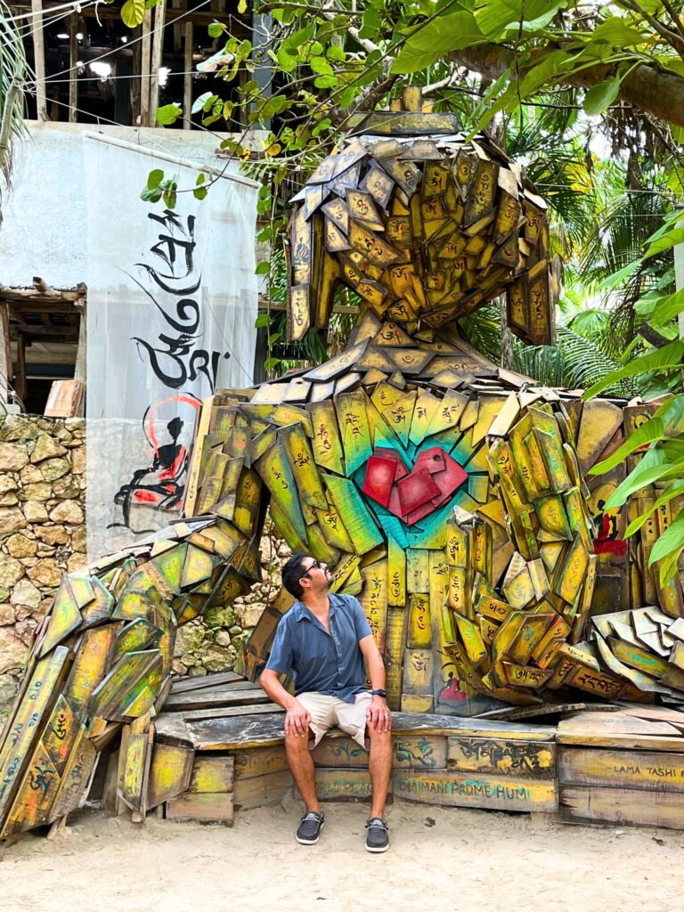 sculpture at the ven a la luz tulum
