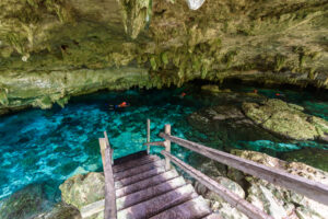 dos ojos cenote